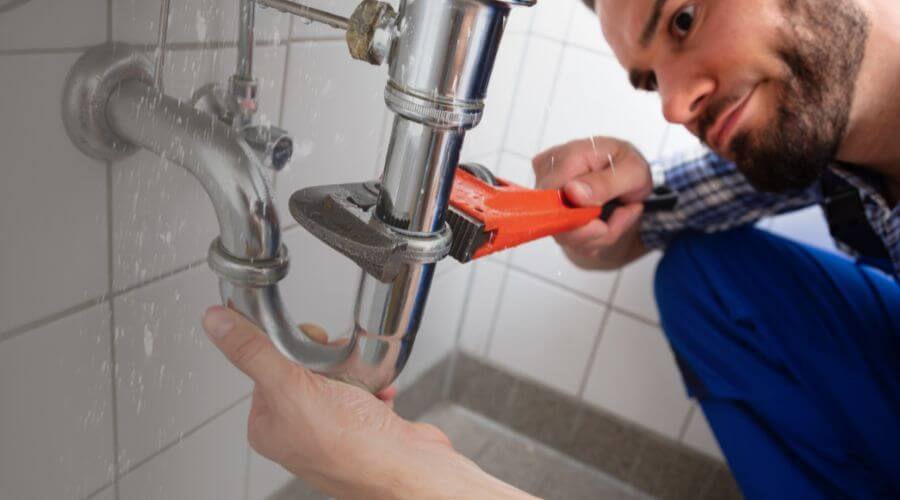 Local expert plumbing services in Curtis, NE
